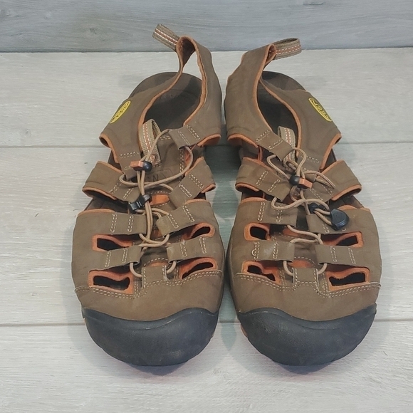Keen Mens Outdoor Shitake Bombay Hiking Comfort Leather Sandals shoes sz 11.5
